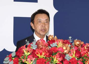 広島 小川淳司新球団副本部長編成担当が会見「非常に悩んだ」も「年齢的にこういう話があるわけがない」69歳での挑戦を決断