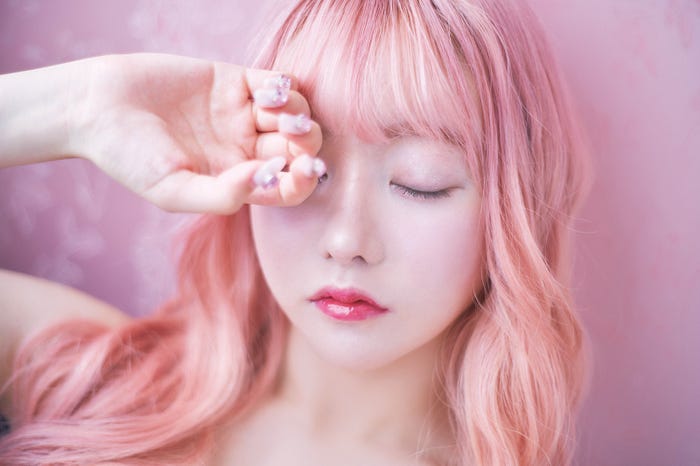 望月めるさん (画像提供:講談社)