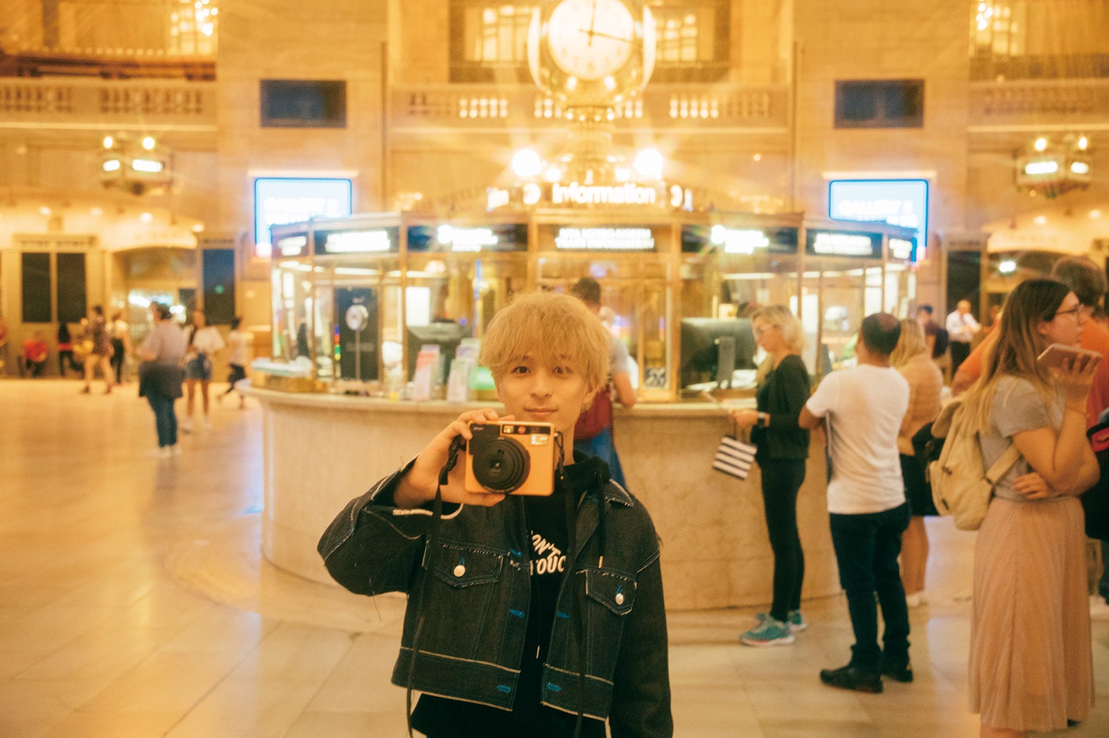 「和田颯 1st写真集 25」より（C）KADOKAWA 撮影／神戸健太郎