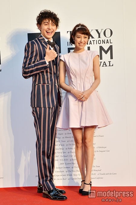 ハリー杉山、岡本あずさ