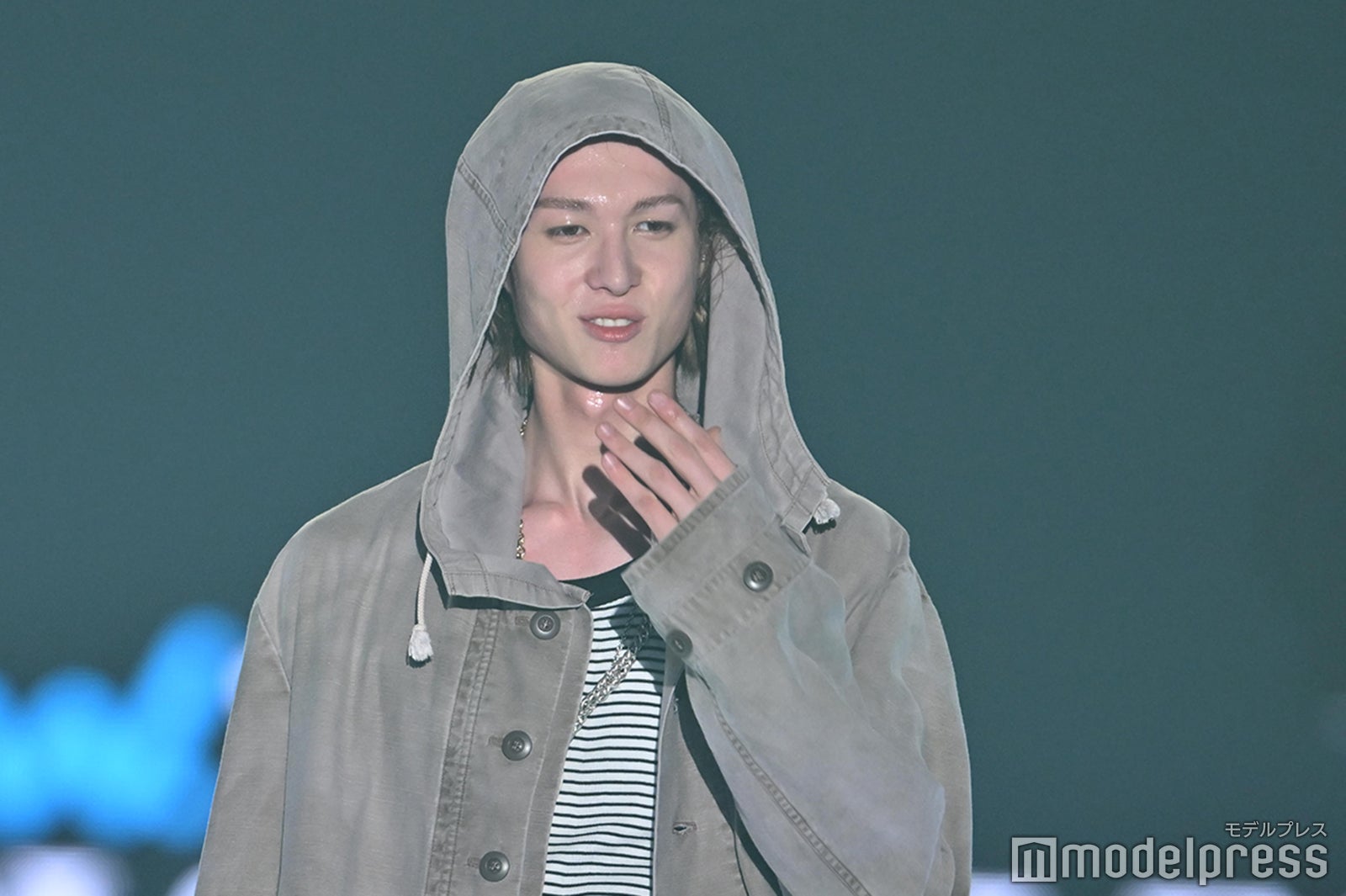 （C）モデルプレス