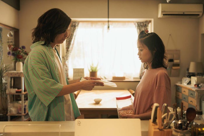 岡山天音、藤原さくら「こっち向いてよ向井くん」第8話より(C)日本テレビ