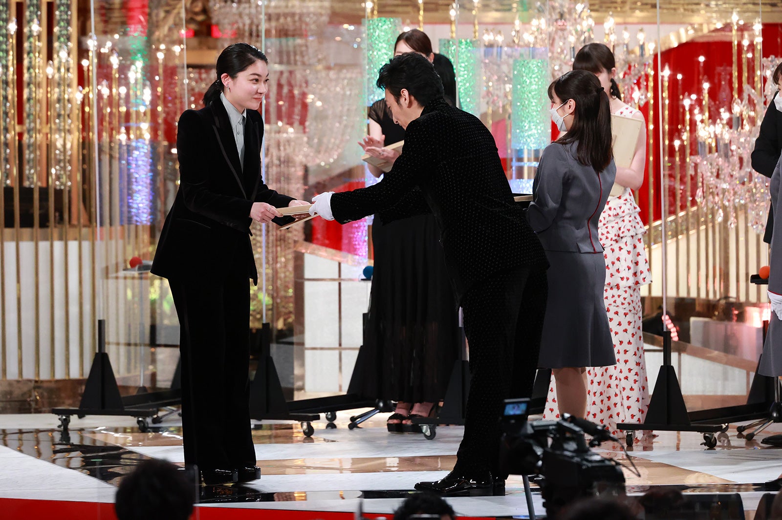 三浦透子、草なぎ剛（C）東京写真記者協会