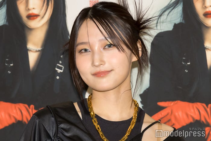 鞘師里保(C)モデルプレス