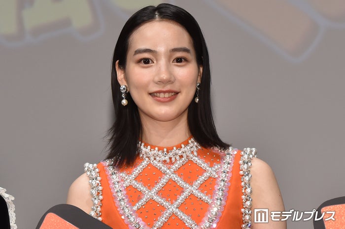 のん、雰囲気イメチェン　新ヘア披露で「大人っぽい」の声