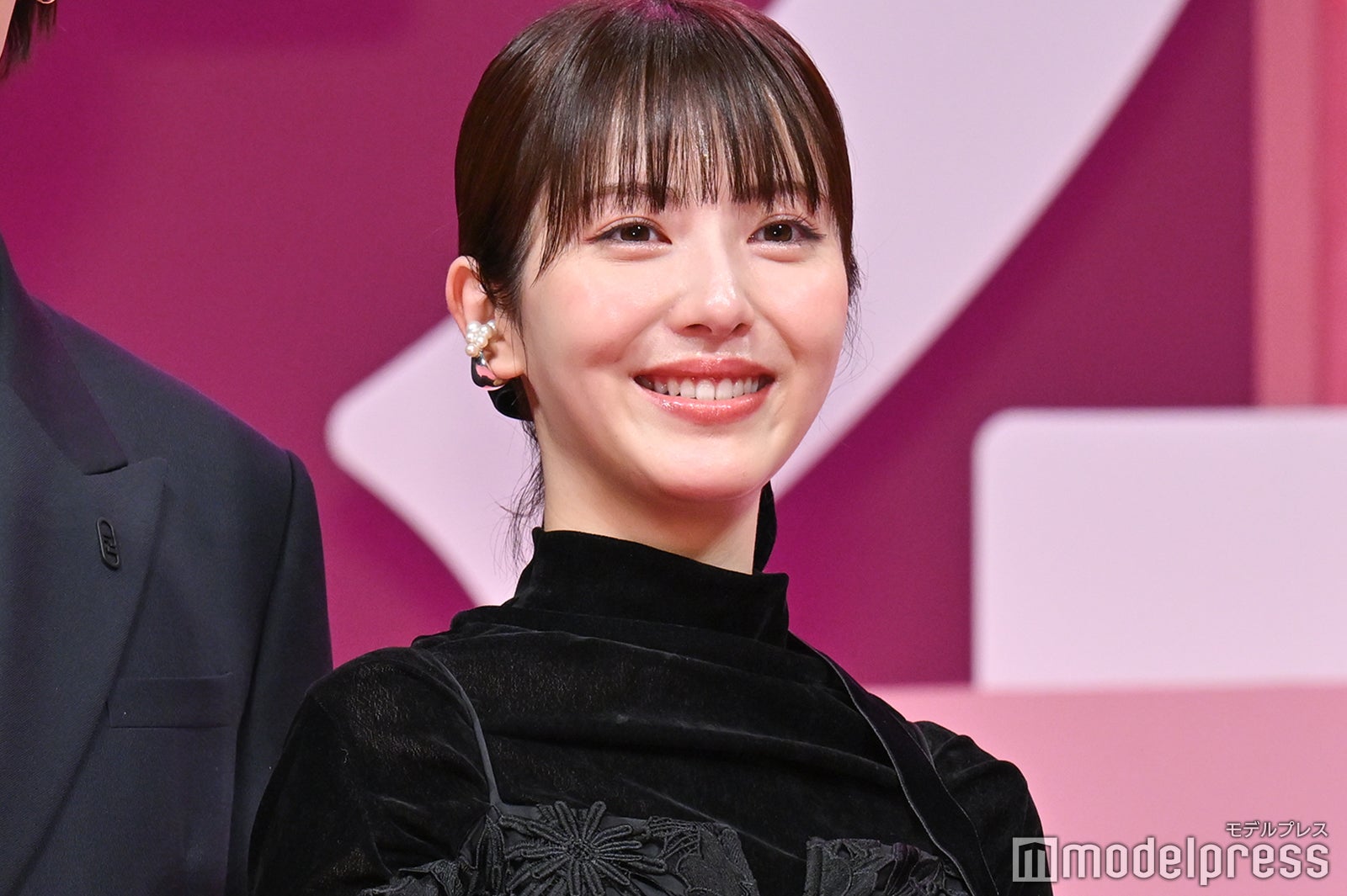 浜辺美波（C）モデルプレス