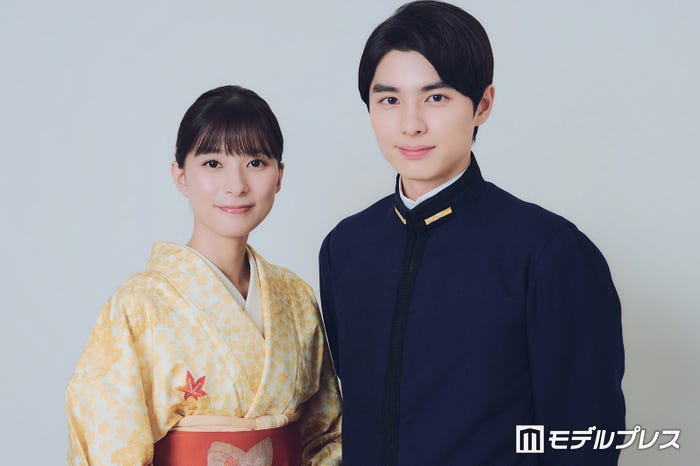 芳根京子、本田響矢(C)モデルプレス