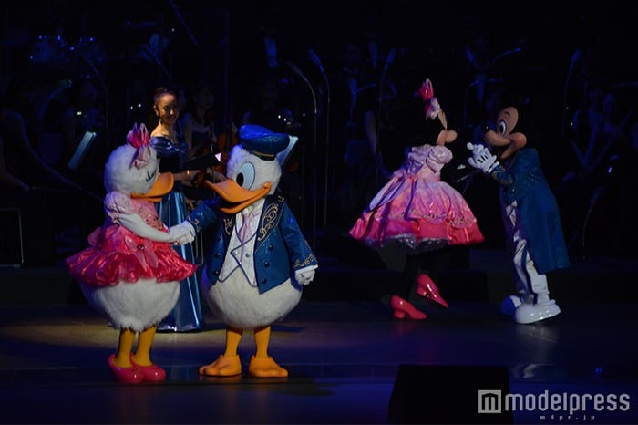 ドナルド、デイジー(C)モデルプレス