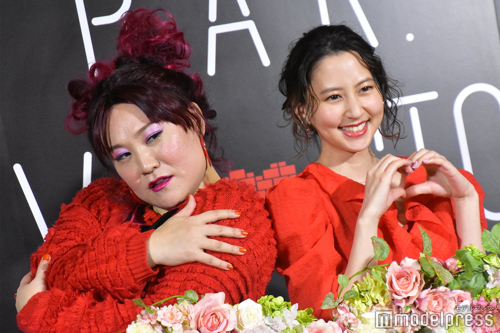 バービー、河北麻友子（C）モデルプレス