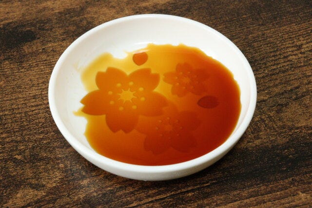 絵が浮き出るしょうゆ皿2P 絵が浮き出るしょうゆ皿2P