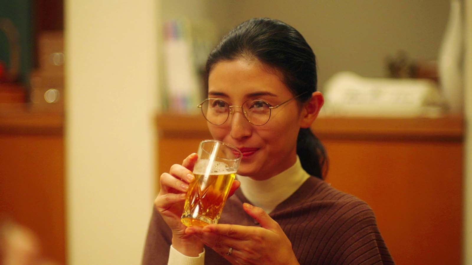 橋本マナミ／「夫婦円満レシピ～それでも夫を愛している～」第5話より（C）「夫婦円満レシピ～交換しない？一晩だけ～」製作委員会