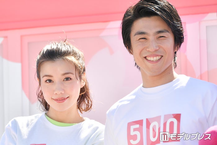 仲里依紗、水着姿で美ボディ披露 夫・中尾明慶とのダイビング写真に「素敵すぎる」「スタイル抜群」と反響
