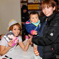 レシピ本「美和ママごはん■(=ハート)」の発売記念イベントを行った中林美和