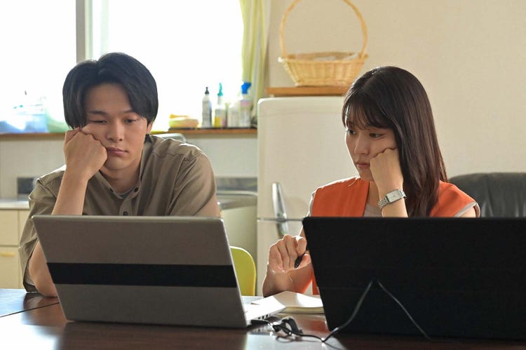 画像2/10) ＜石子と羽男―そんなコトで訴えます？―第6話＞大庭、石子への告白を羽男に報告 - モデルプレス