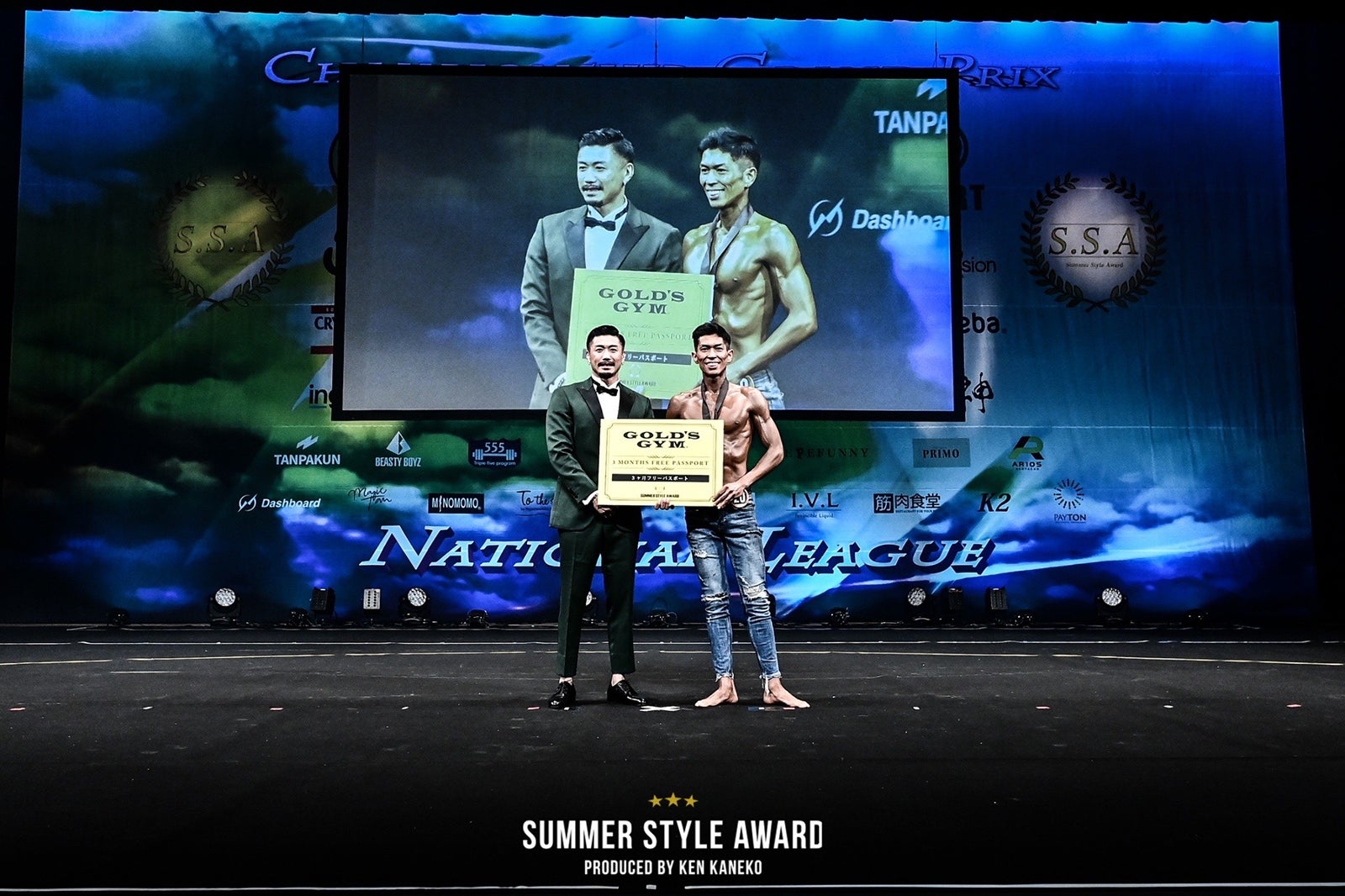 金子賢、デニムモデル優勝・前山真規さん （提供写真）