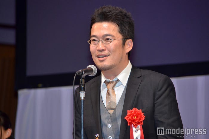 (C)モデルプレス