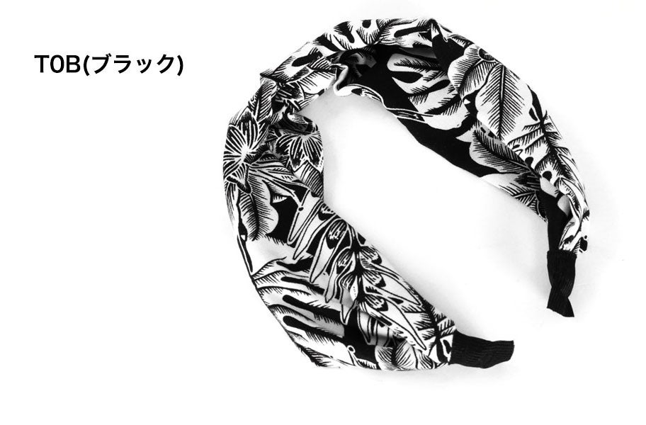 リーフリボンプリントカチューシャ「salus」990円（税込）