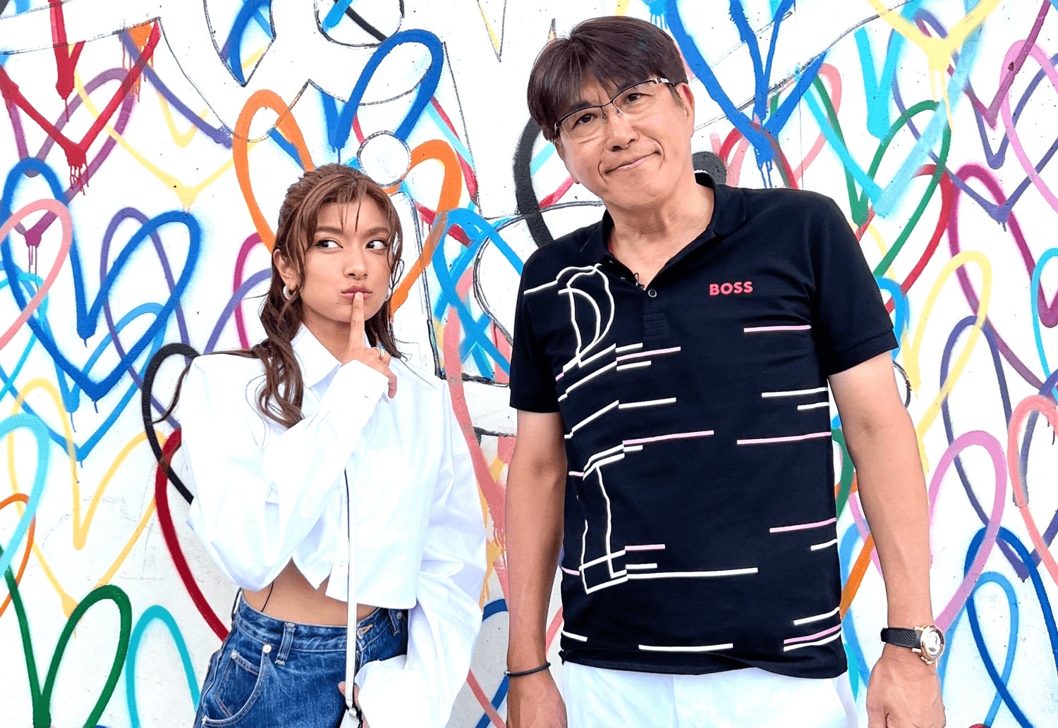 ローラ、石橋貴明（C）AbemaTV, Inc.