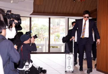 阪神・佐藤輝が球団最高昇給ゲット 金本知憲氏を抜き3億円増、単年総額5億円でキャンプイン直前のサイン