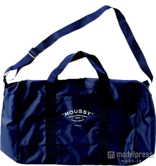 「MOUSSY」の109限定カラーバッグ付き福袋10,800円