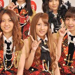 大島優子、高橋みなみ、篠田麻里子