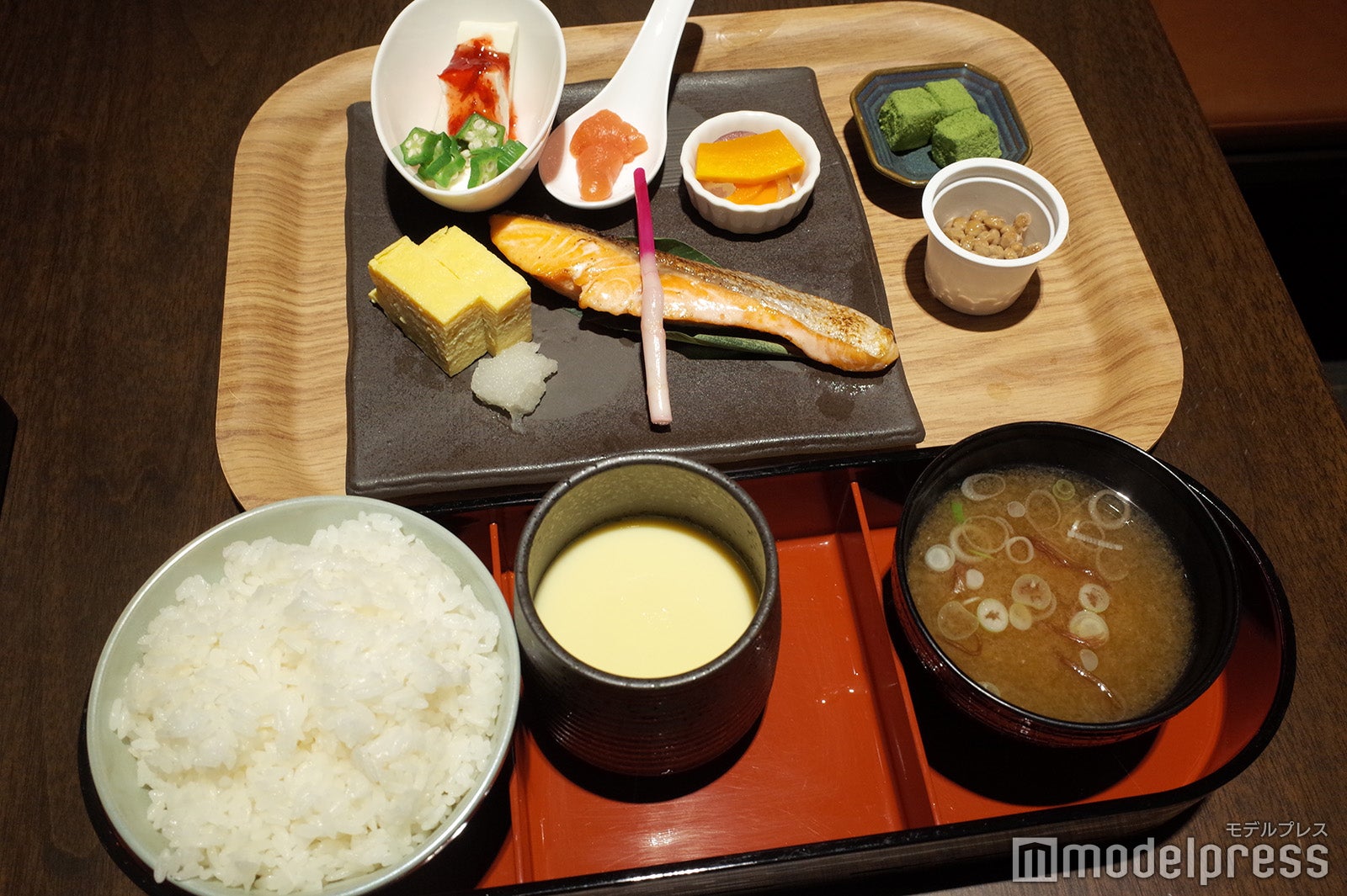 ノゾホテル（C）モデルプレス