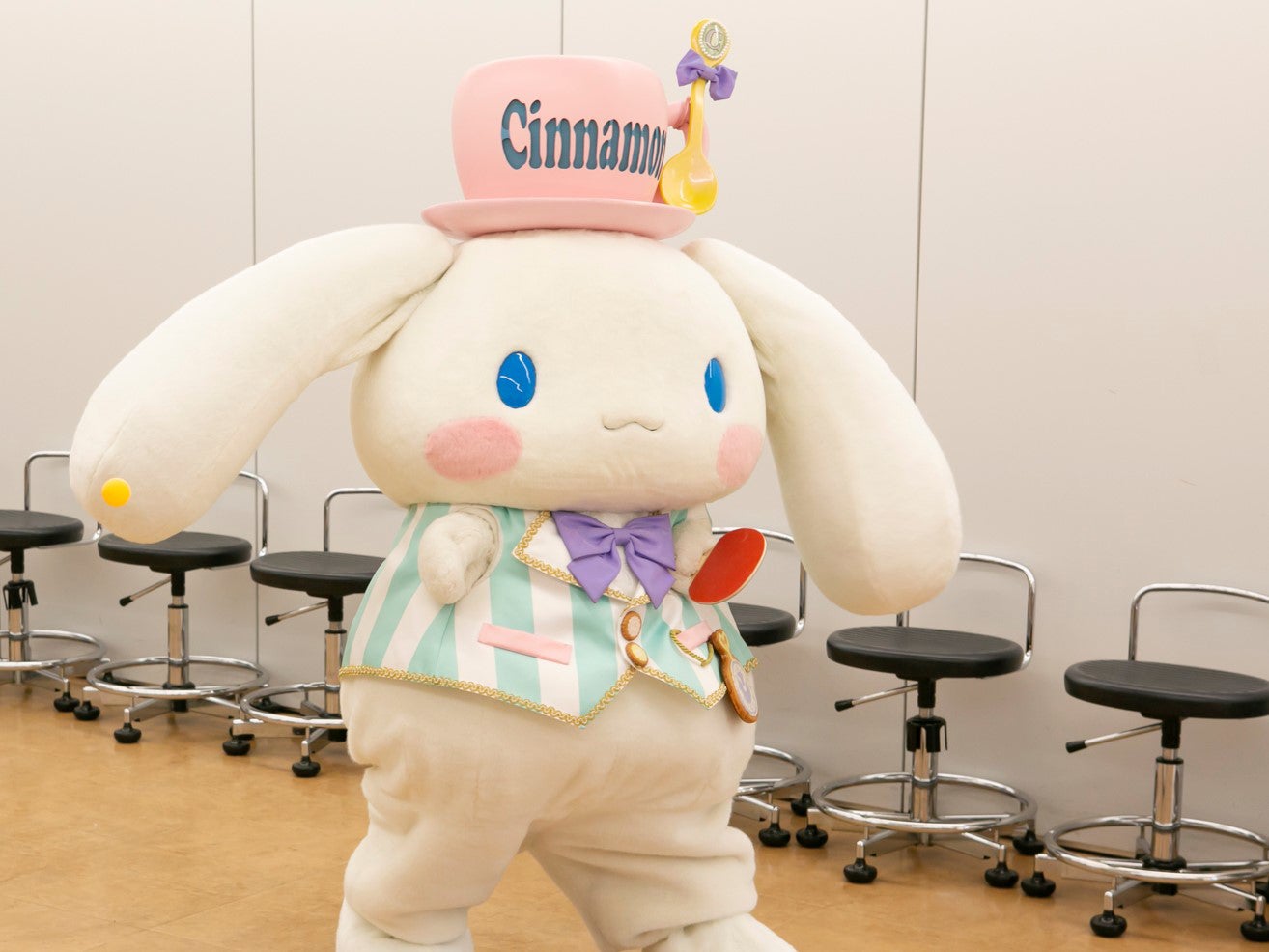 シナモン（C）’01， ’19 SANRIO 著作 （株）サンリオ