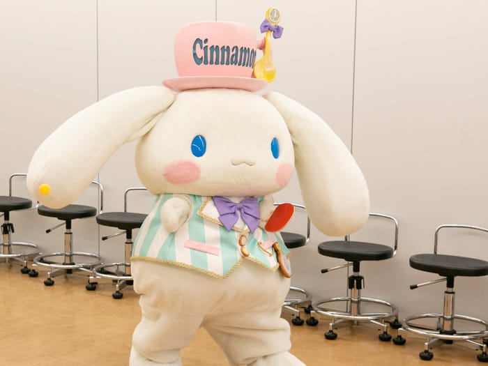 シナモン(C)’01, ’19 SANRIO 著作 (株)サンリオ