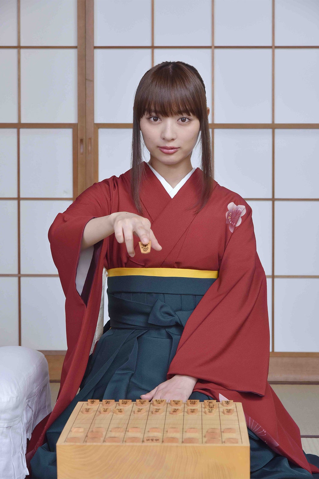 内田理央（C）「将棋めし」製作委員会