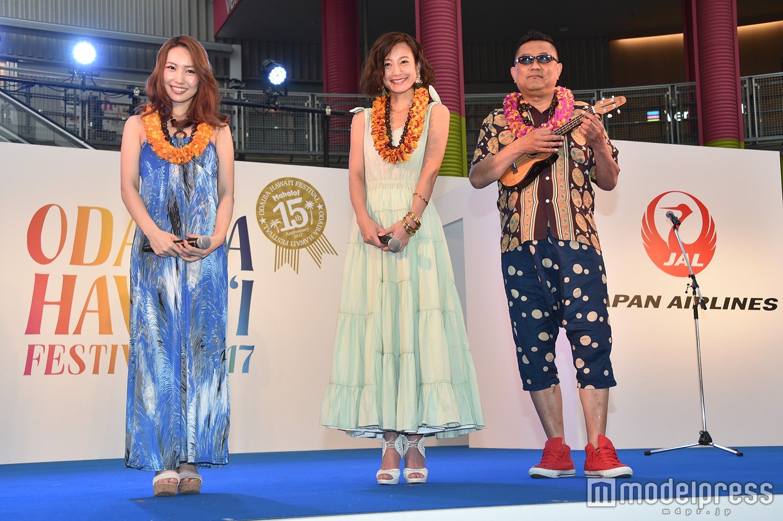 （左から）増田有華、西山茉希、ブラザー・トム（C）モデルプレス