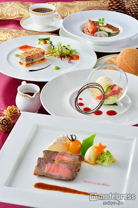 TDS「マゼランズ」スペシャルコース（￥8020）（C）Disney