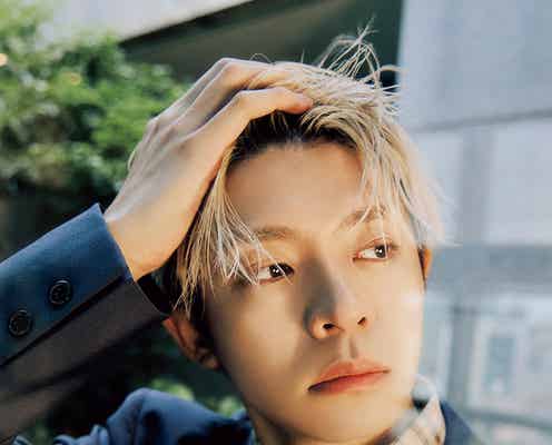 Number_i岸優太「ヌメロ・トウキョウ」ソロ初表紙「30歳になるのが悔しい」と話す理由とは