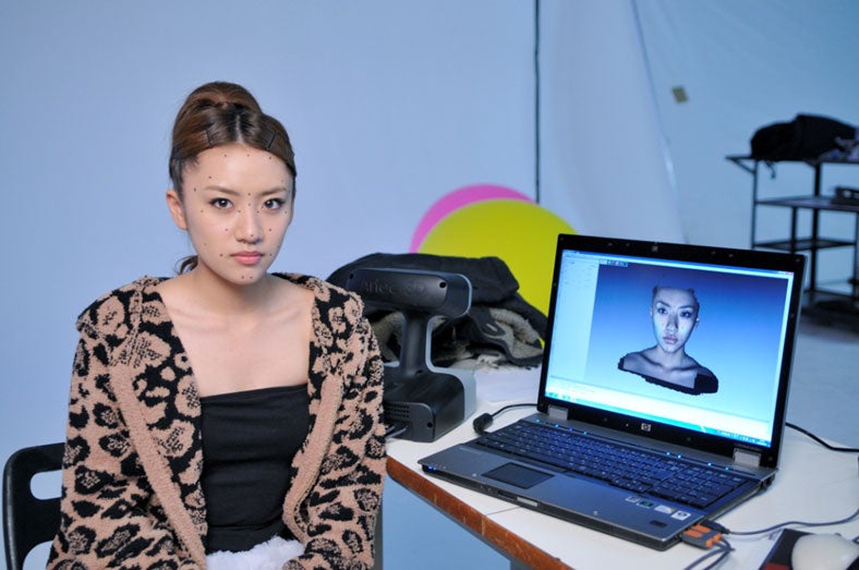 CM撮影に挑む高橋みなみ