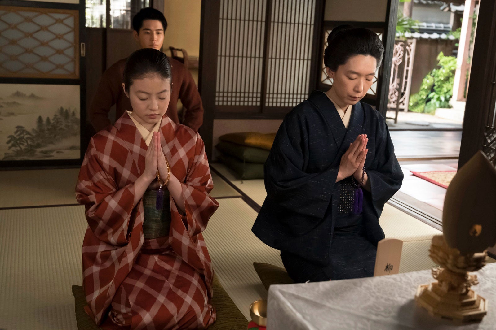 今田美桜、中沢元紀、江口のりこ「あんぱん」第42話（C）NHK