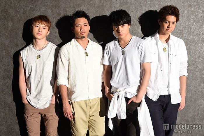 (左から)佐野玲於、数原龍友、白濱亜嵐、片寄涼太