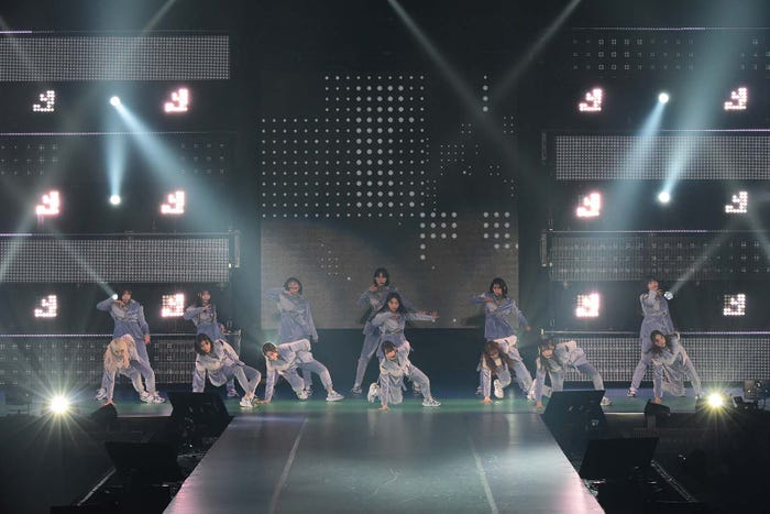 櫻坂46(C)Rakuten GirlsAward 2023 S/S