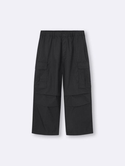 2025gu大人女性おすすめ黒スーパーワイドカーゴパンツ