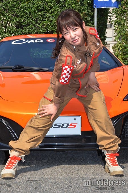 山田菜々