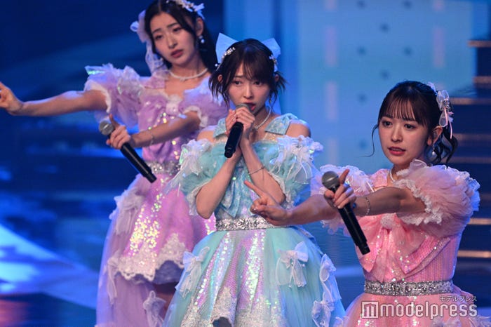 杏ジュリア、辻野かなみ、小泉遥香(C)モデルプレス