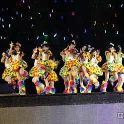 「AKB48 2013 真夏のドームツアー~まだまだ、やらなきゃいけないことがある~」ナゴヤドーム公演初日より(C)AKS