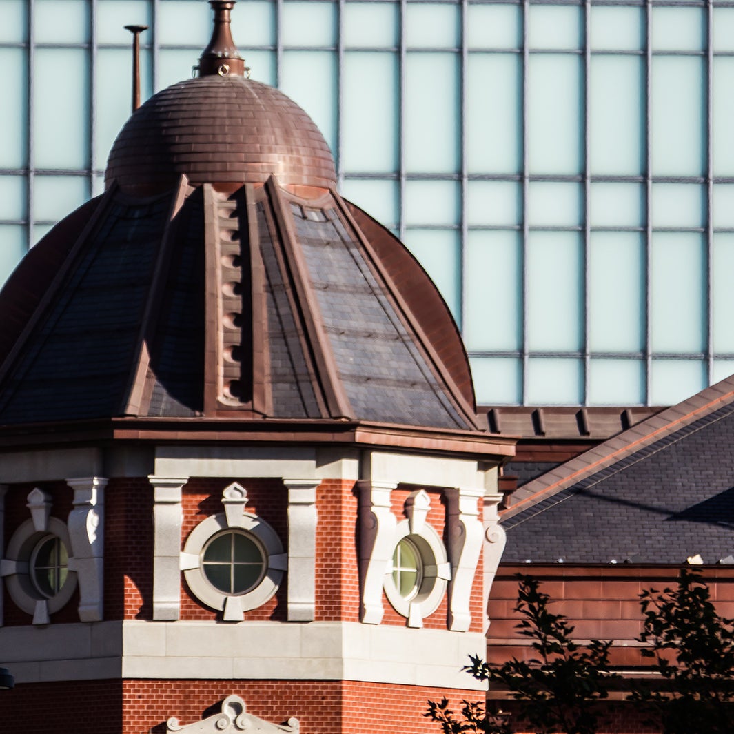東京駅／画像提供：三菱一号館美術館