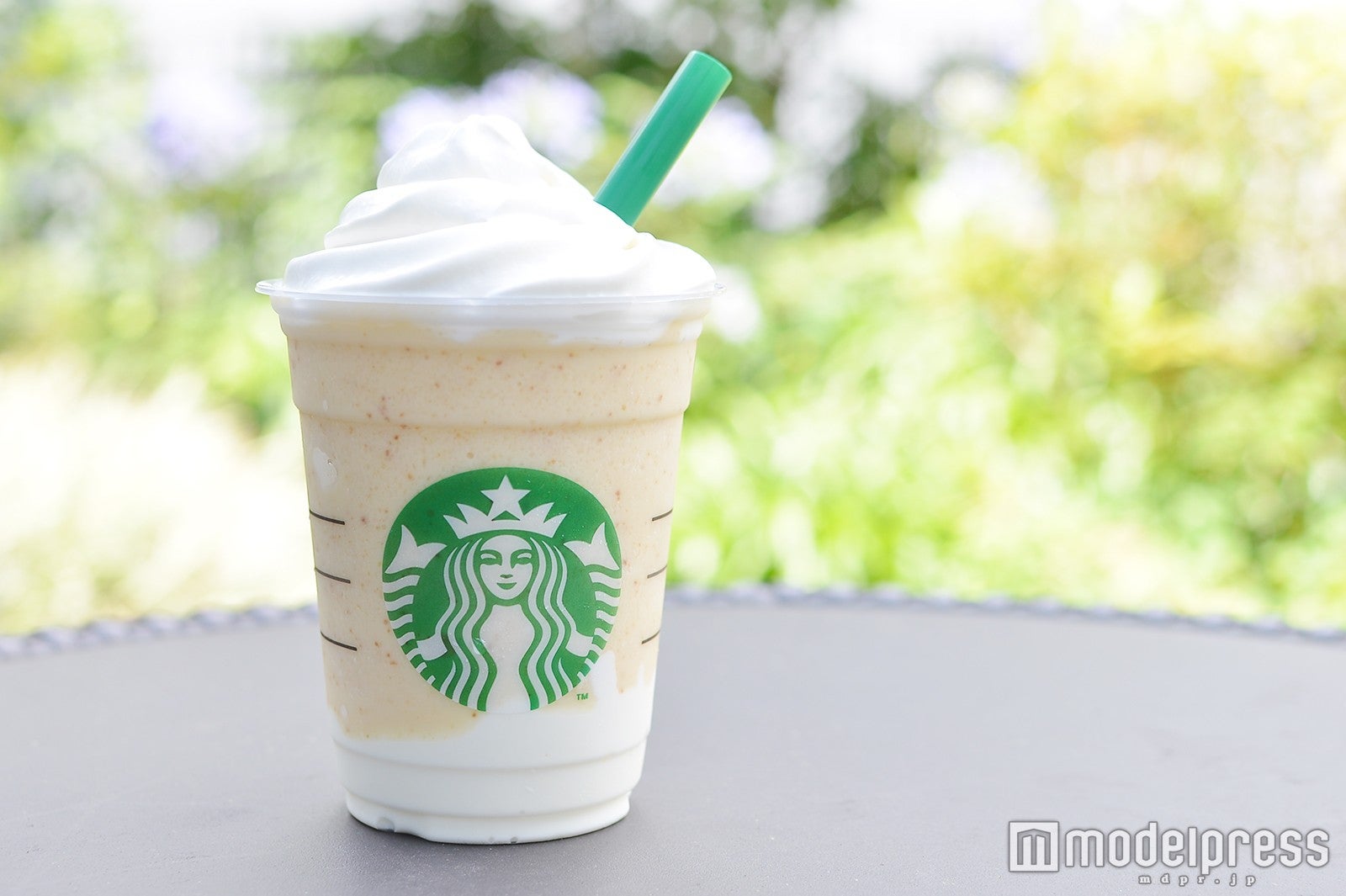 「キーライム クリーム＆ヨーグルト フラペチーノ（R）」 （C）モデルプレス