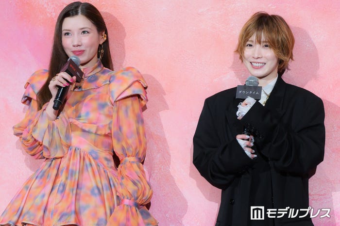 仲里依紗、松岡茉優(C)モデルプレス