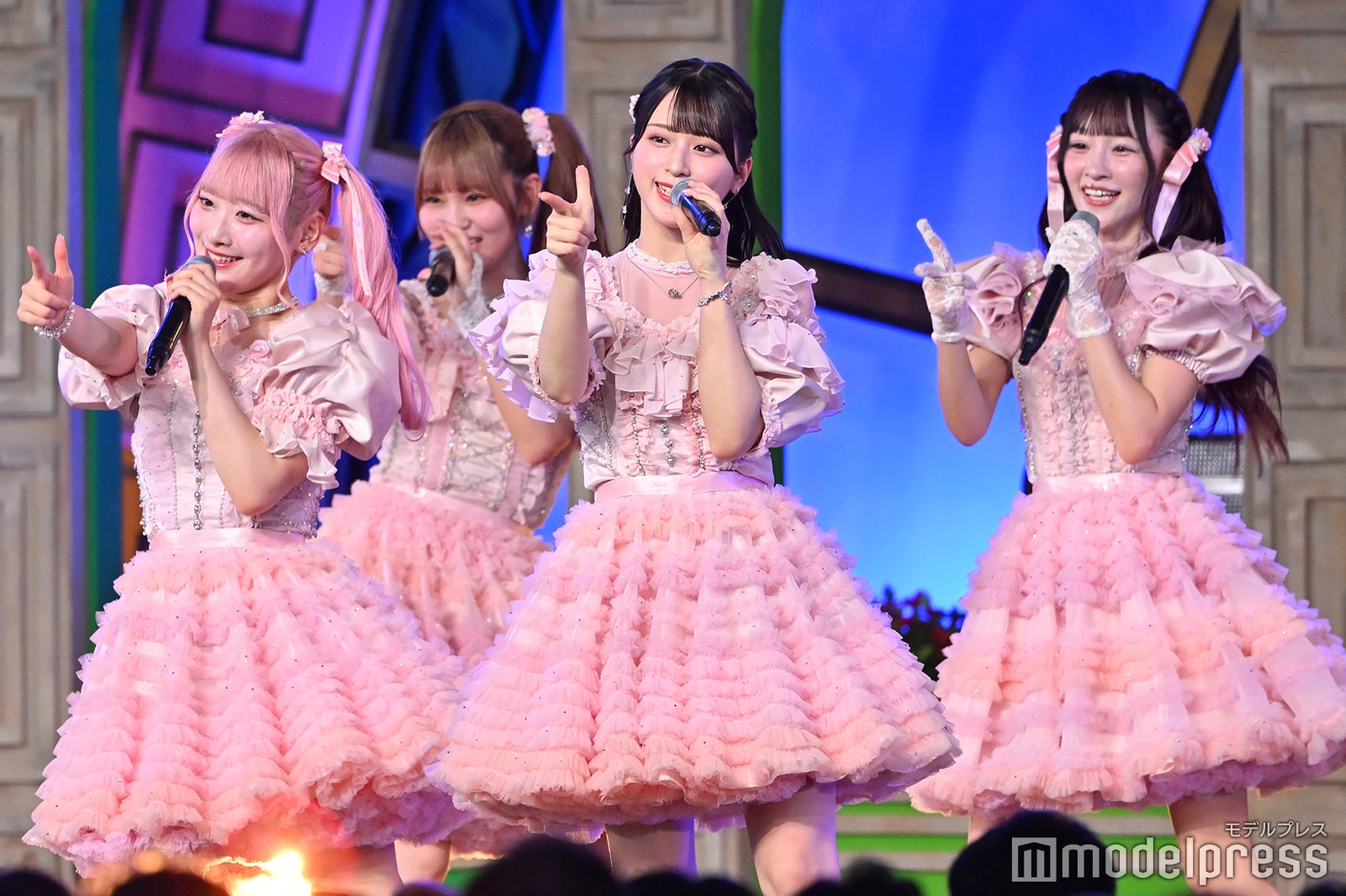 齋藤樹愛羅、大場花菜、佐々木舞香、音嶋莉沙／＝LOVE（C）モデルプレス