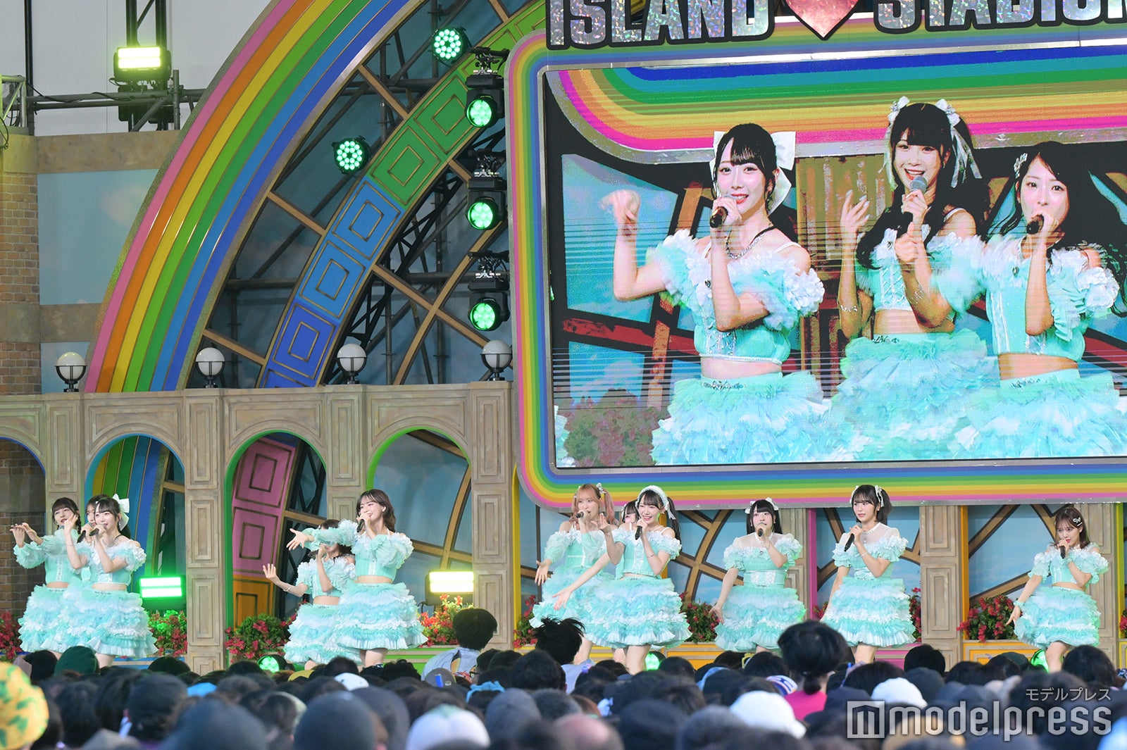 ≠ME（C）モデルプレス