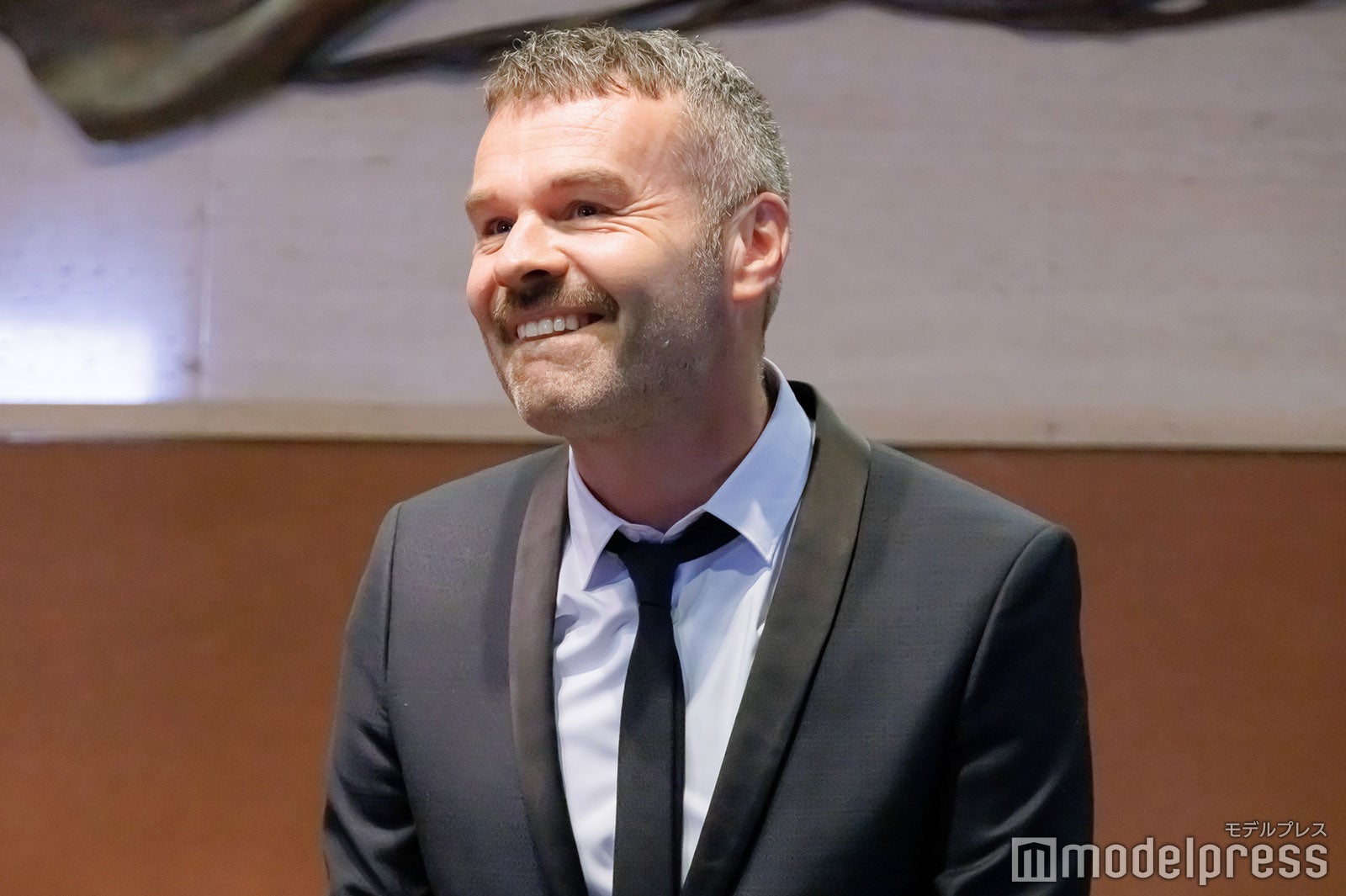 ラディスラス・ショラー氏（C）モデルプレス