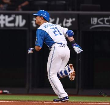 球場騒然 日本ハム清宮幸＆レイエスが驚異の1試合2度のアベック弾