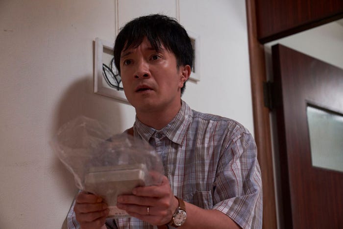 濱田岳「じゃない方の彼女」第2話より (C)「じゃない方の彼女」製作委員会