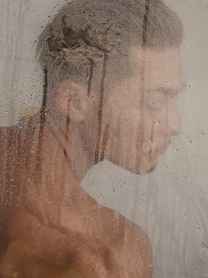 ヌードはこのシチュエーションで撮影/EXILE SHOKICHI/『BYAKUYA』(blueprint、12月15日発売)より(提供写真)