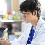 綾野剛主演 コウノドリ 最終話視聴率発表 モデルプレス 綾野剛主演 コウノドリ 最終話視聴率発表 モデルプレス